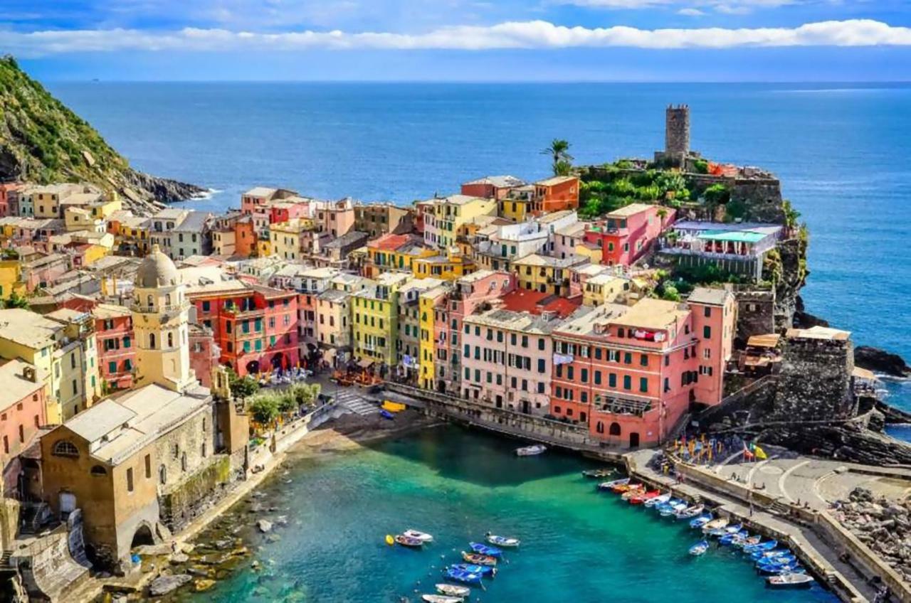 The Sea From The Hills Apartment Casarza Ligure Exterior photo